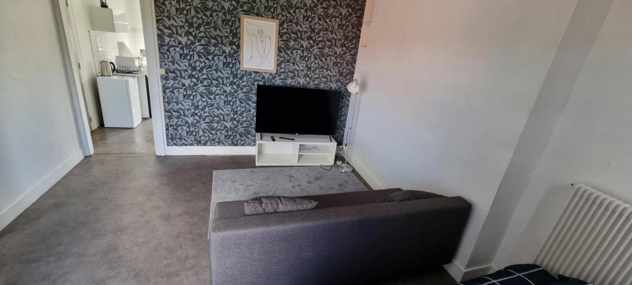 Guibert 19 F2 Bis 2 Chbres 6 Personnes Max Wifi Sweet Home Caudebec-les-Elbeuf Kültér fotó